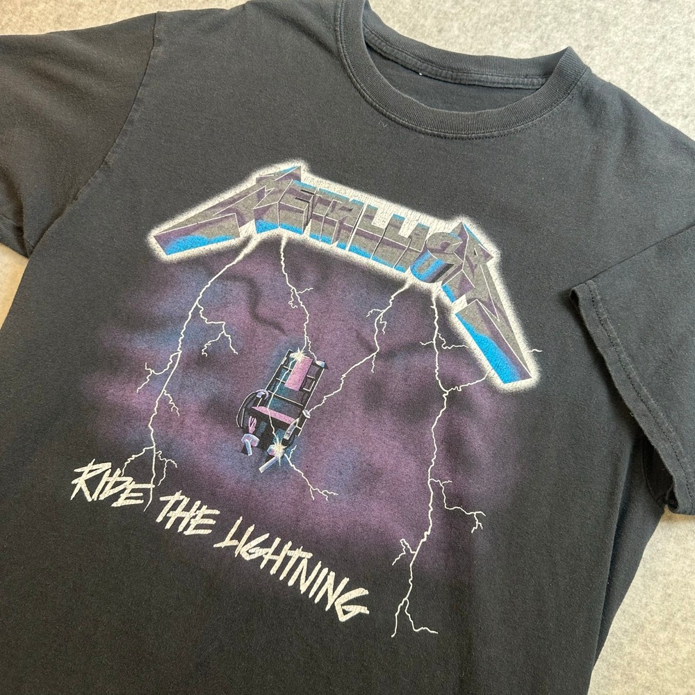 Metallica Ride the Lightning Graphic T-Shirt Black Mens Medium Electric Chair